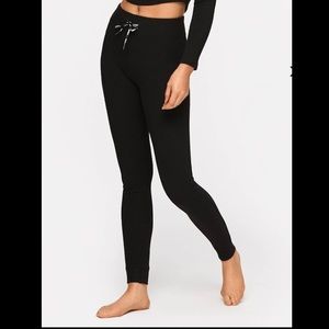 Stronger Ribbed Knit Leggings